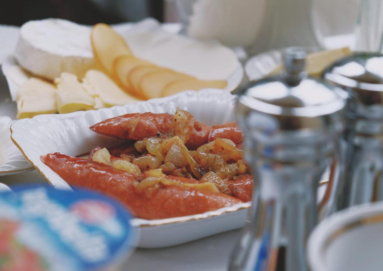 Zajazd Restauracja Paradise Czaplinek Bagian luar foto
