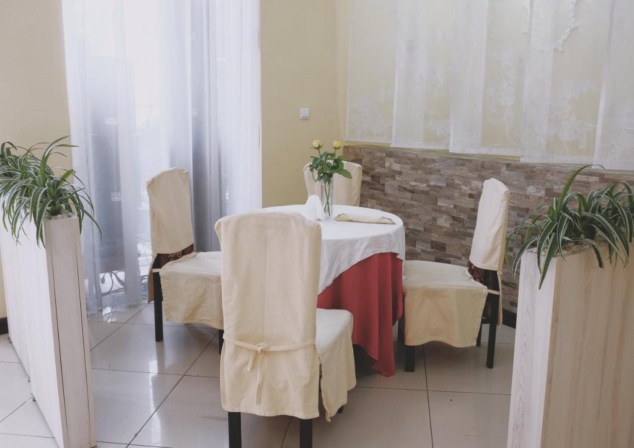 Zajazd Restauracja Paradise Czaplinek Bagian luar foto